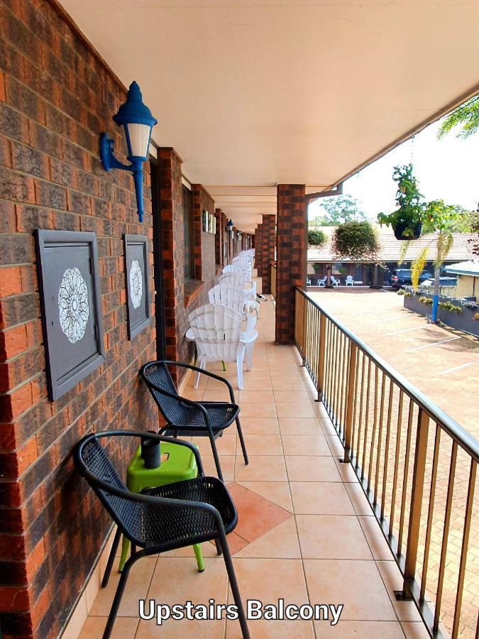 City Lights Motel Туид Хедс Екстериор снимка