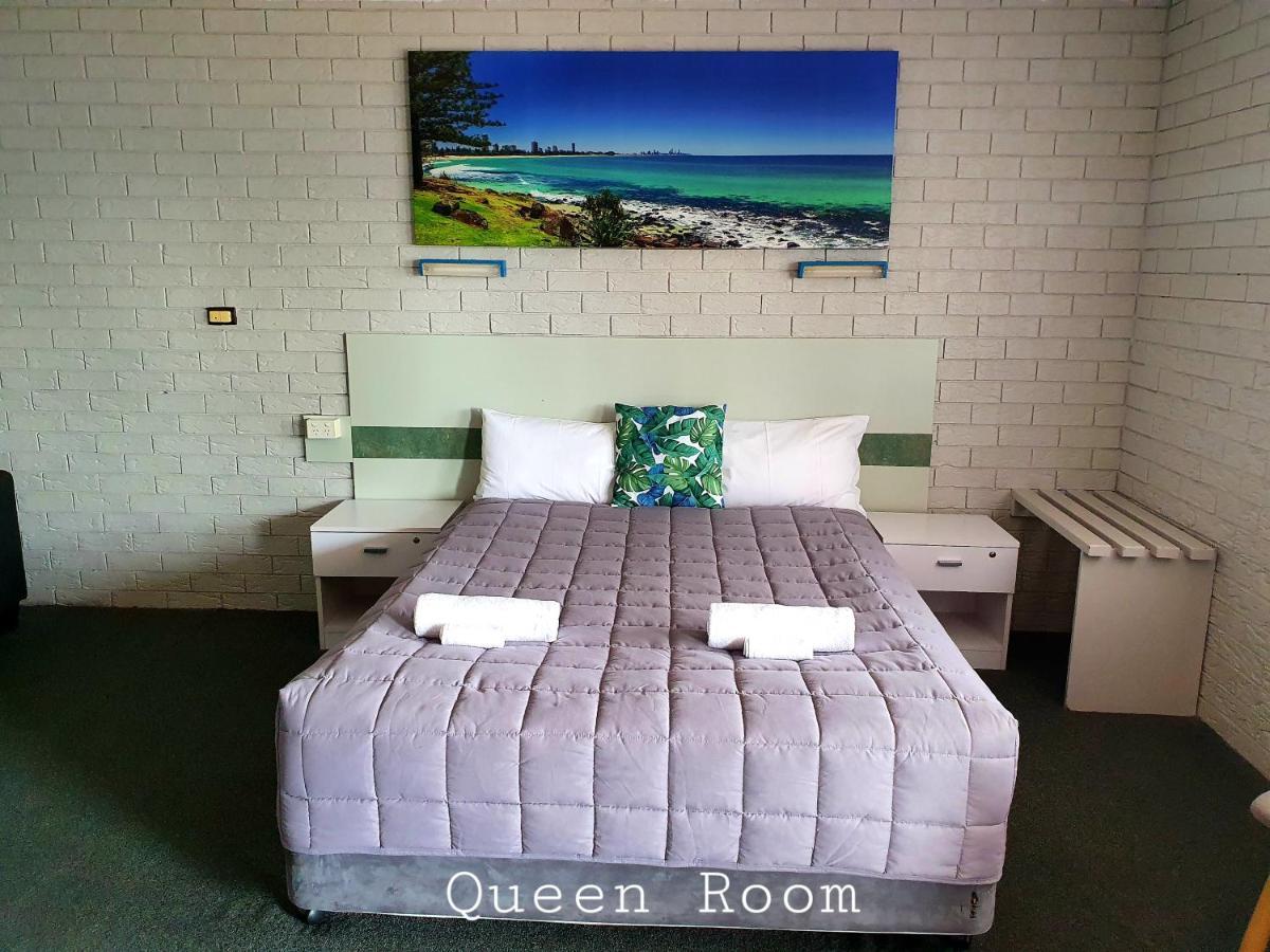 City Lights Motel Туид Хедс Екстериор снимка