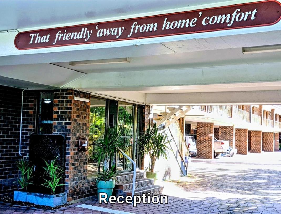 City Lights Motel Туид Хедс Екстериор снимка