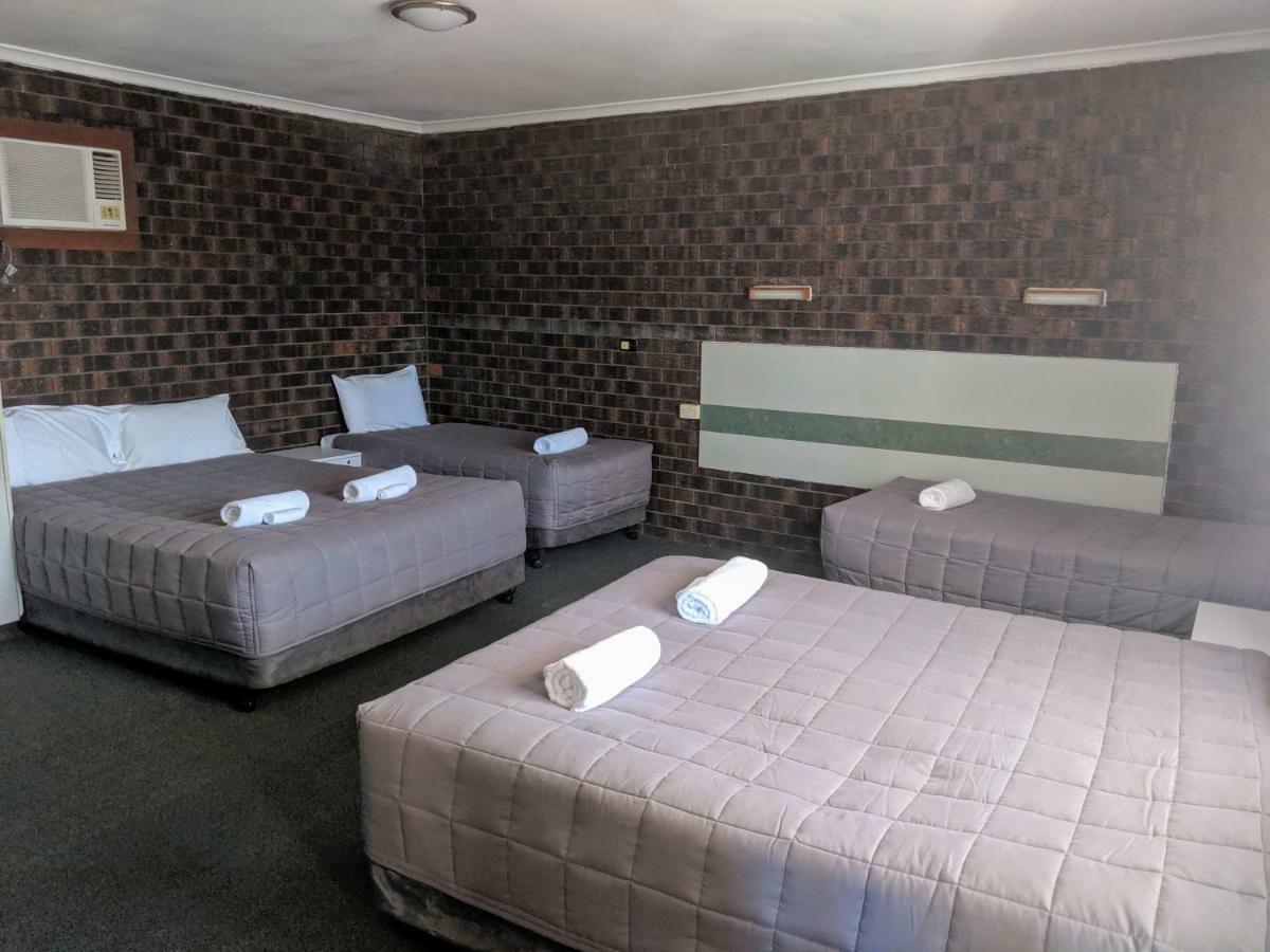 City Lights Motel Туид Хедс Екстериор снимка