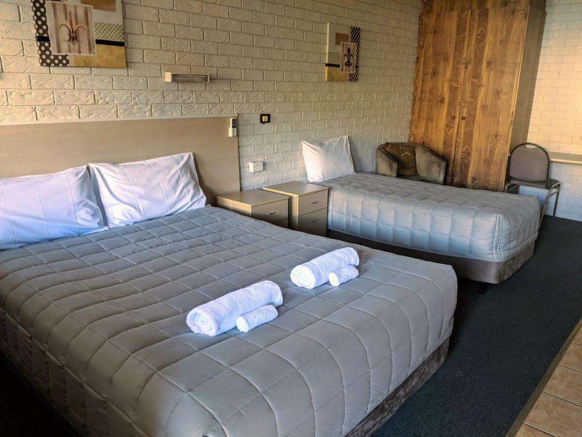 City Lights Motel Туид Хедс Екстериор снимка