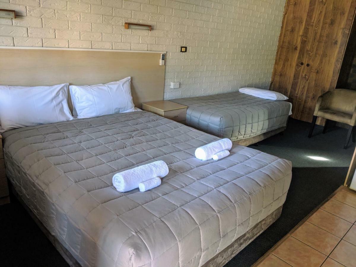 City Lights Motel Туид Хедс Екстериор снимка