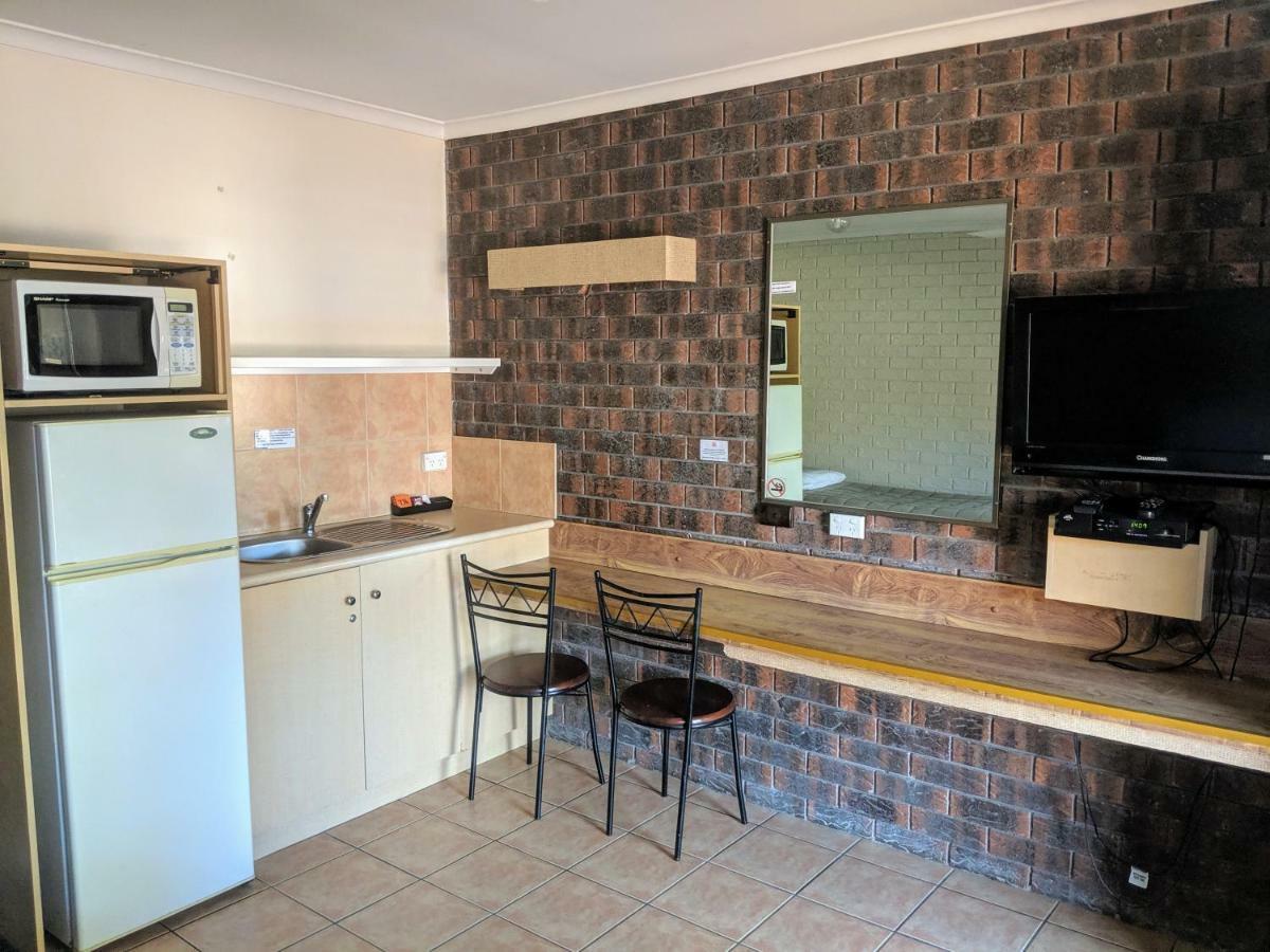 City Lights Motel Туид Хедс Екстериор снимка